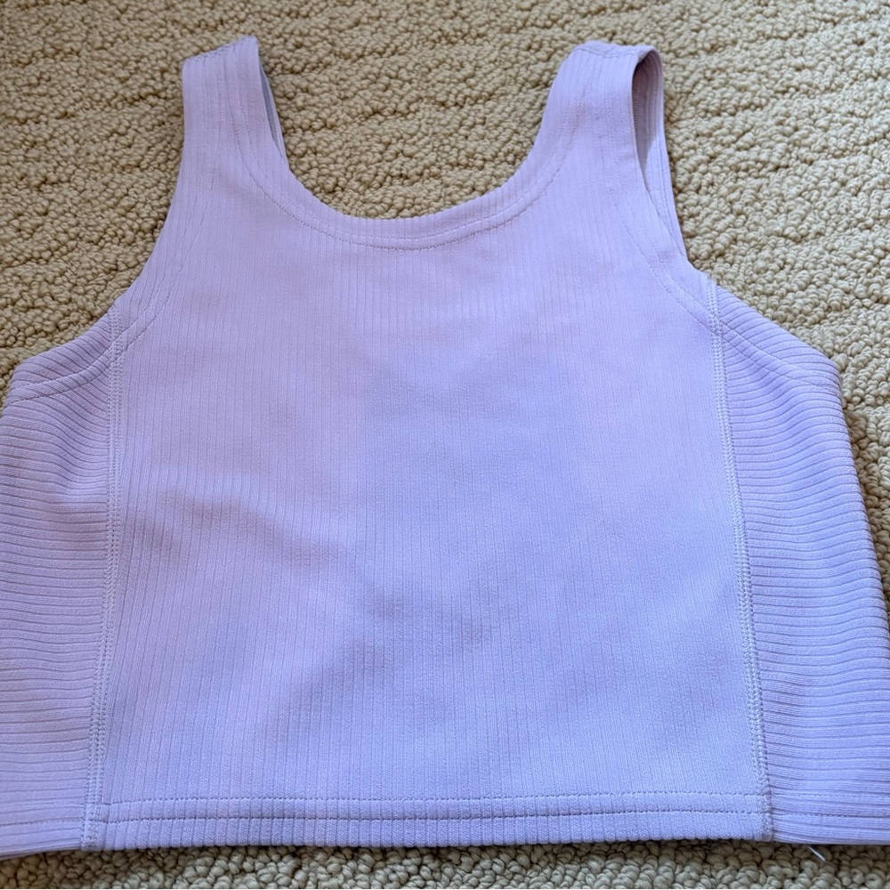 Lulu Lemon Lavender ribbed cropped tank